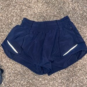 Lululemon Navy Hotty Hot Shorts 2.5